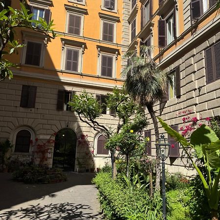 Appartamento Larisarooms Rzym Zewnętrze zdjęcie
