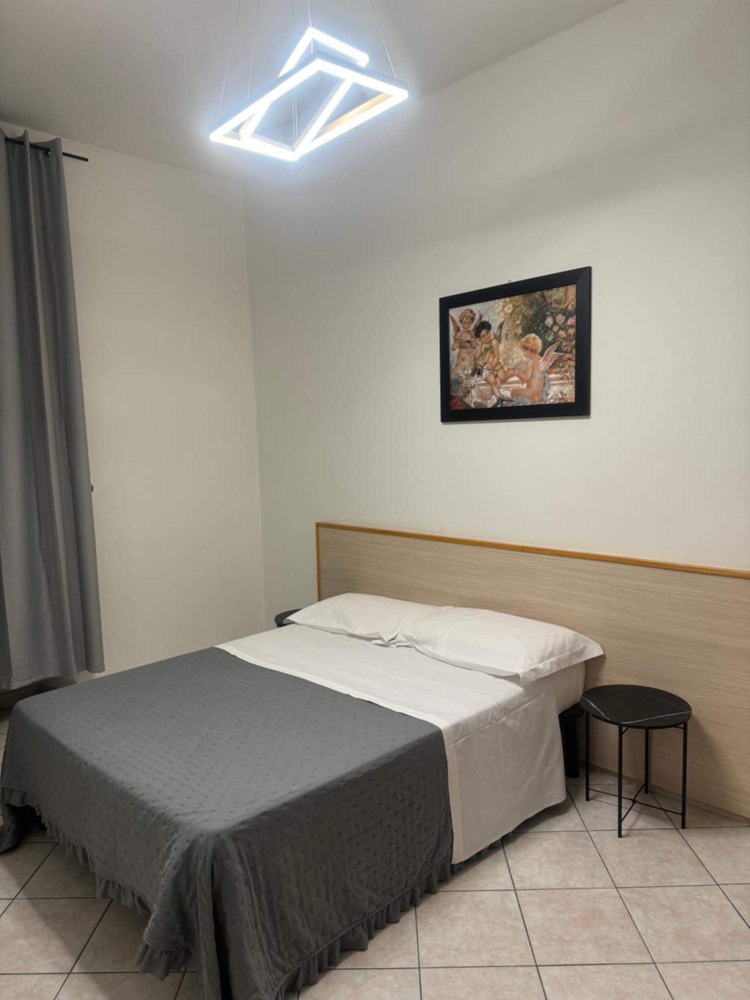 Appartamento Larisarooms Rzym Zewnętrze zdjęcie