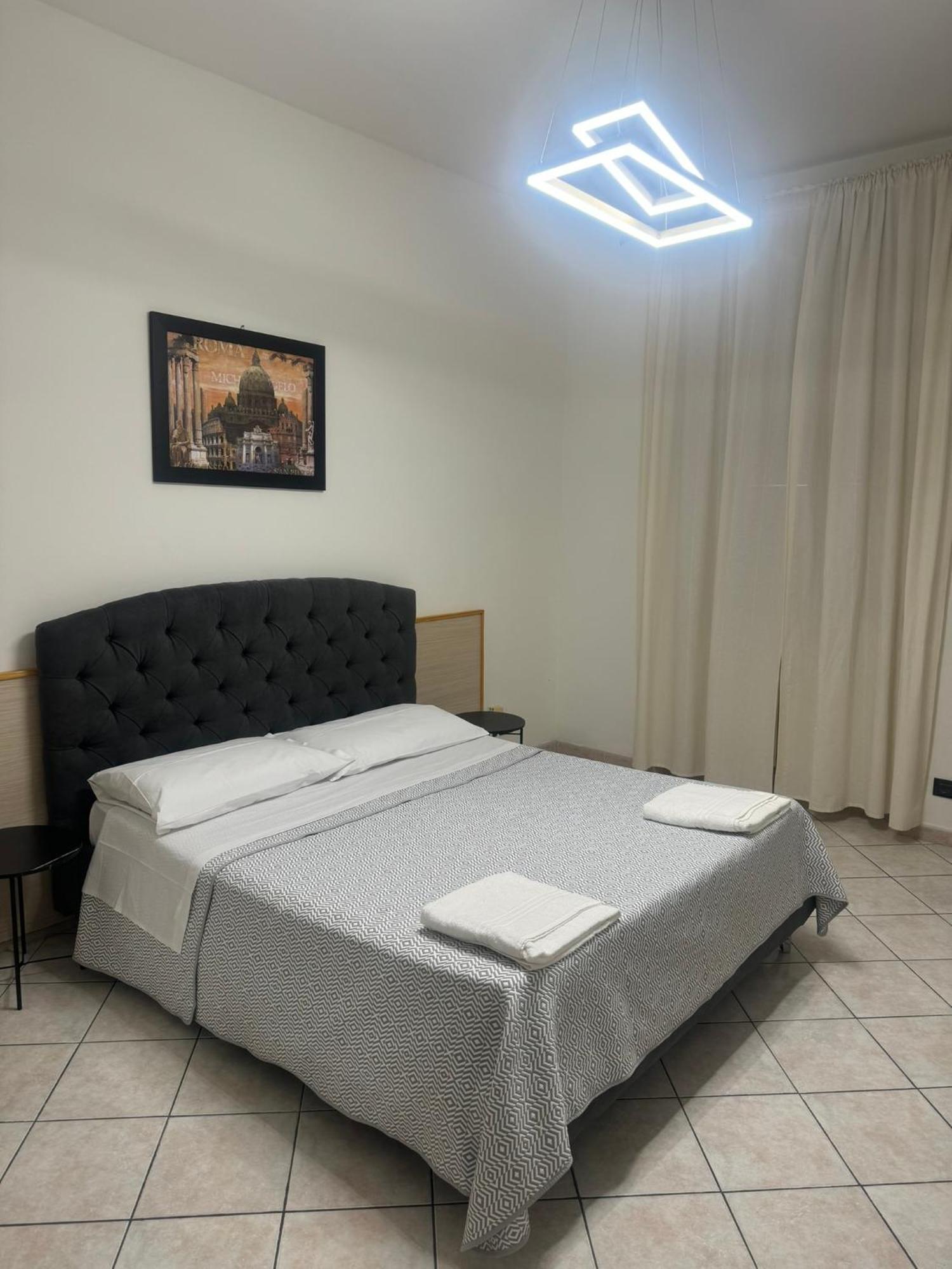 Appartamento Larisarooms Rzym Zewnętrze zdjęcie